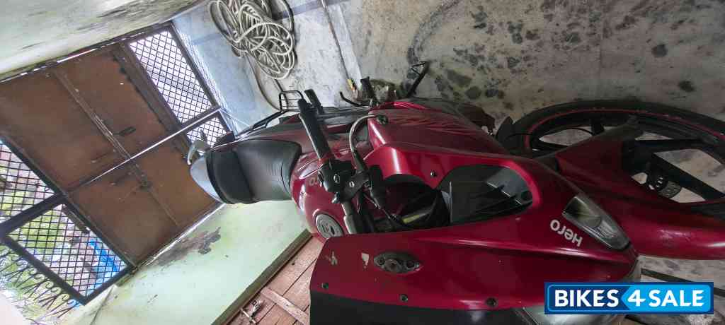 Red Hero Karizma ZMR Red Hero Karizma ZMR
