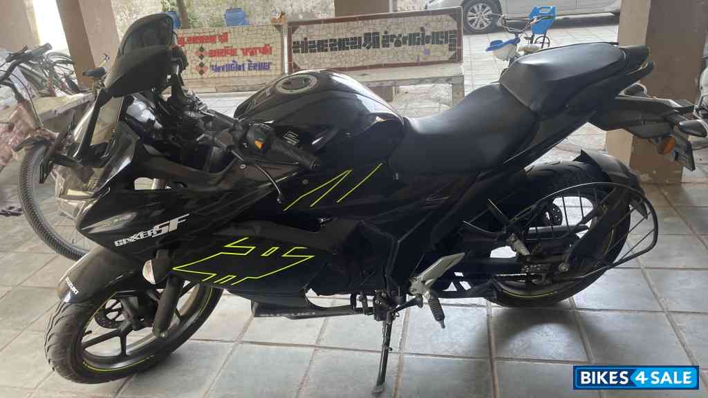 Suzuki Gixxer SF BS6