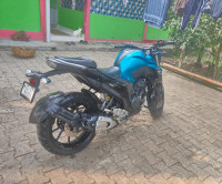 Cyan Metallic 6 Yamaha FZ25