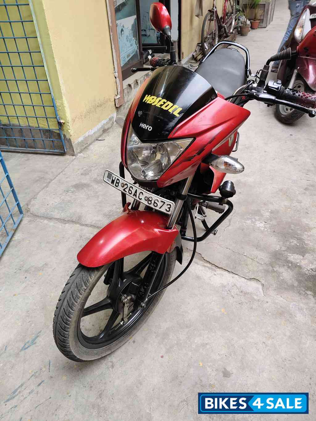 Hero Glamour 125
