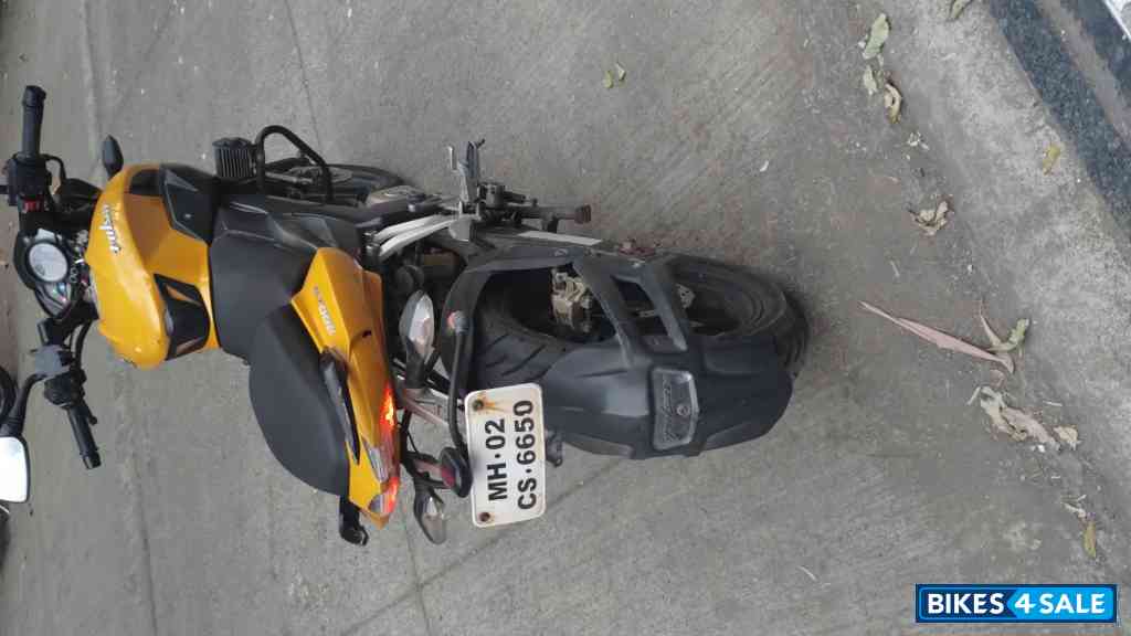 Yellow Bajaj Pulsar 200 NS
