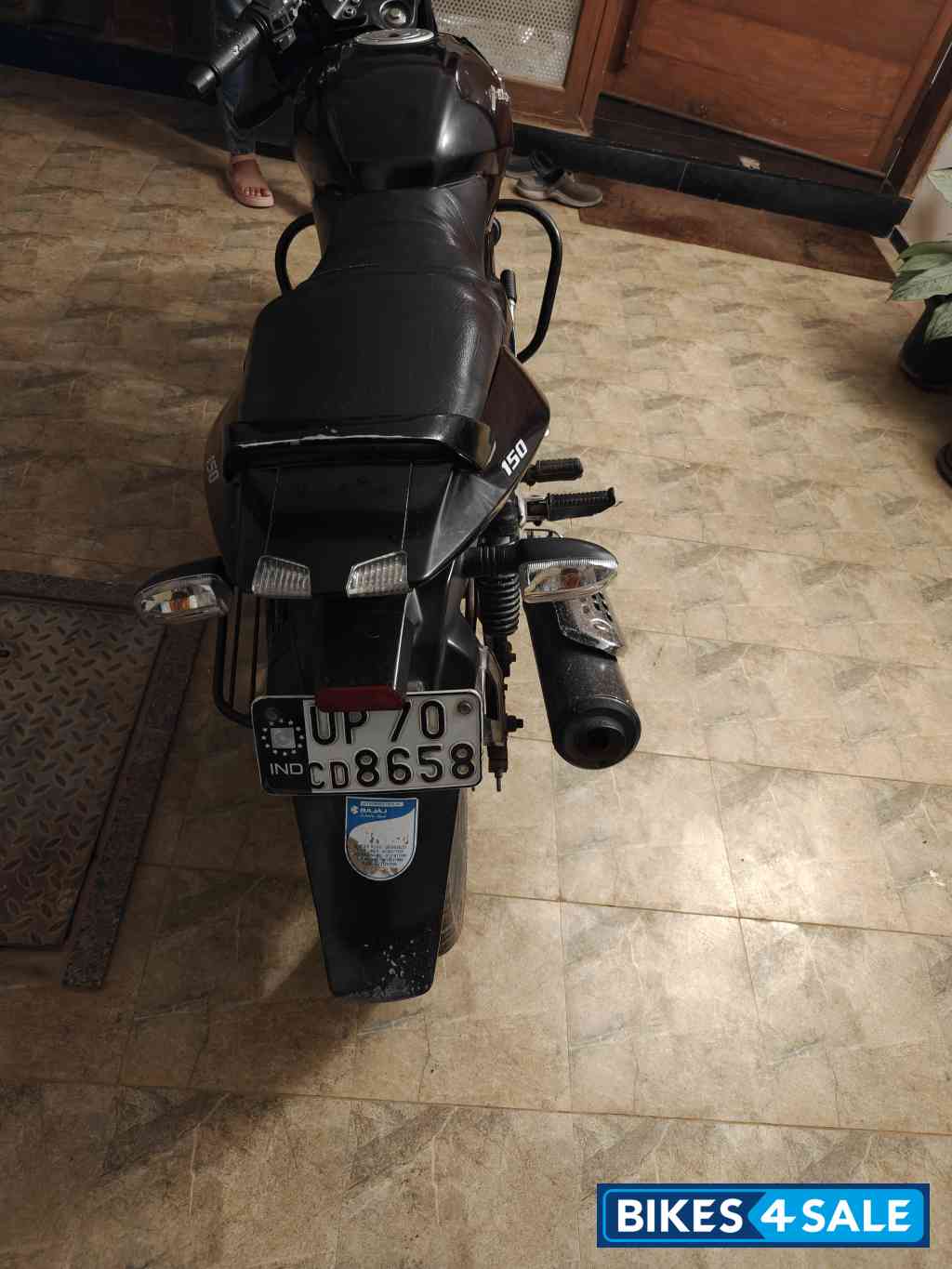 Black Bajaj Pulsar 150 DTSi Black Bajaj Pulsar 150 DTSi