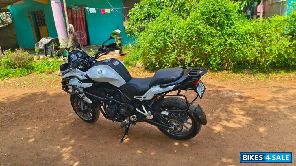 Benelli TRK 502