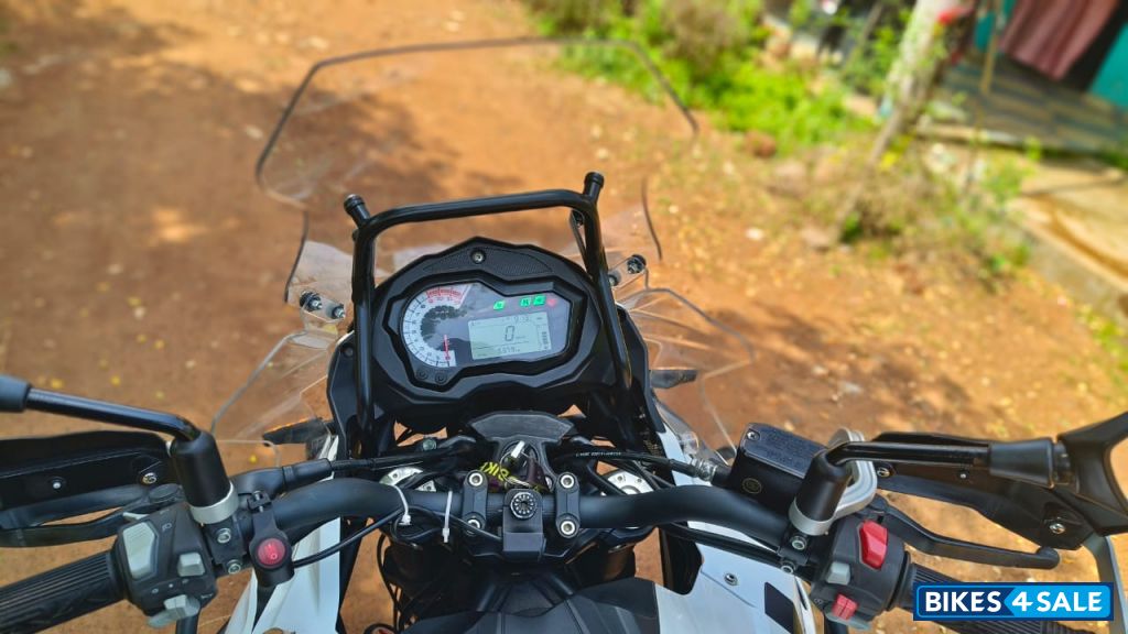 Benelli TRK 502