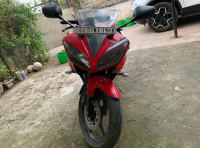 Yamaha YZF R15 V2