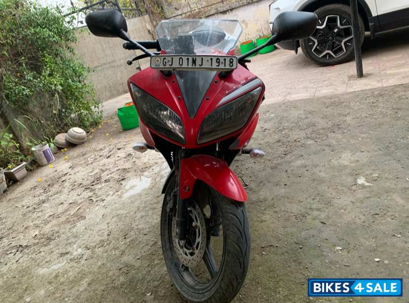 Yamaha YZF R15 V2 Yamaha YZF R15 V2