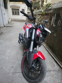 Bajaj Dominar 250 2022