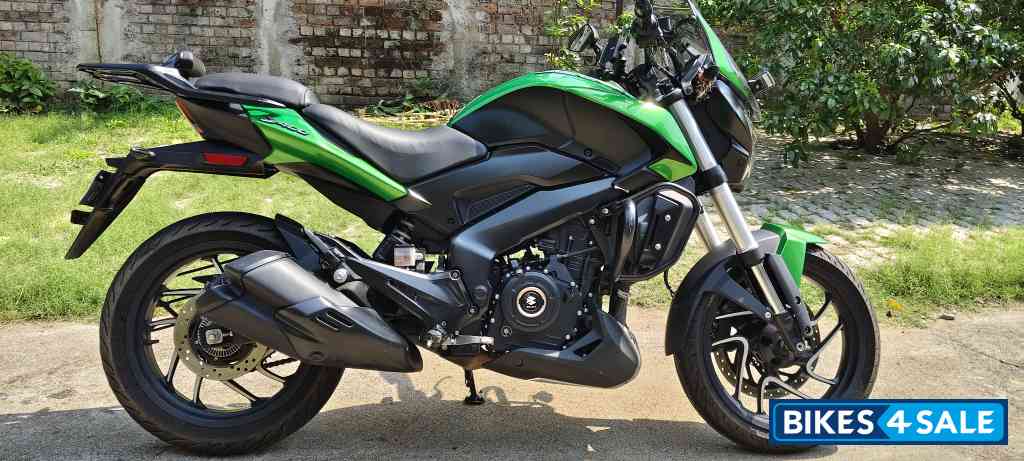 Savanna Green Bajaj Dominar 400 ABS BS6
