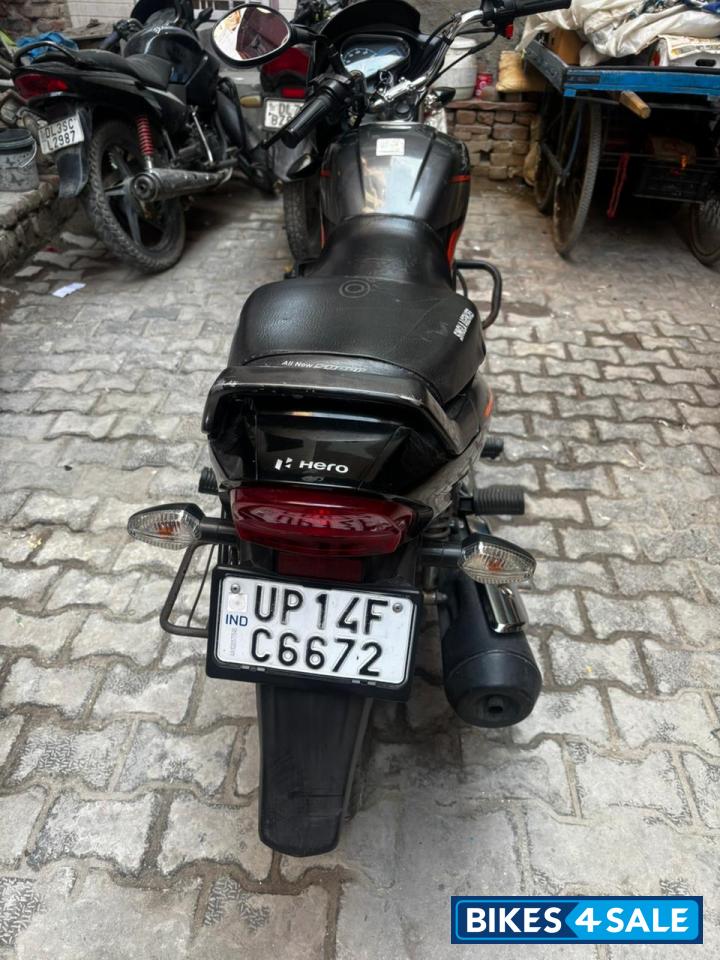Grey Metallic Hero Super Splendor BS6