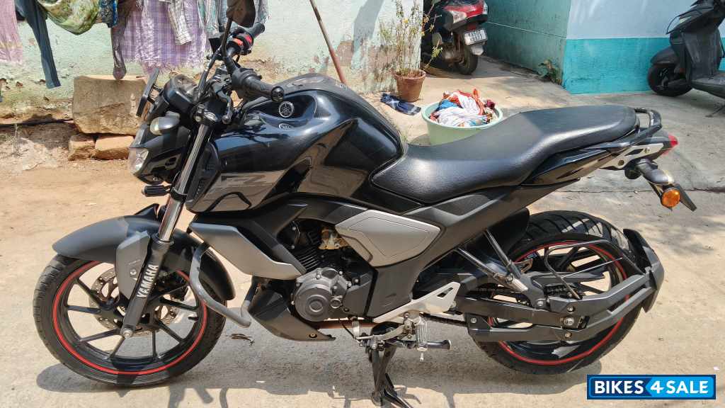 Yamaha FZ FI V3 BS6
