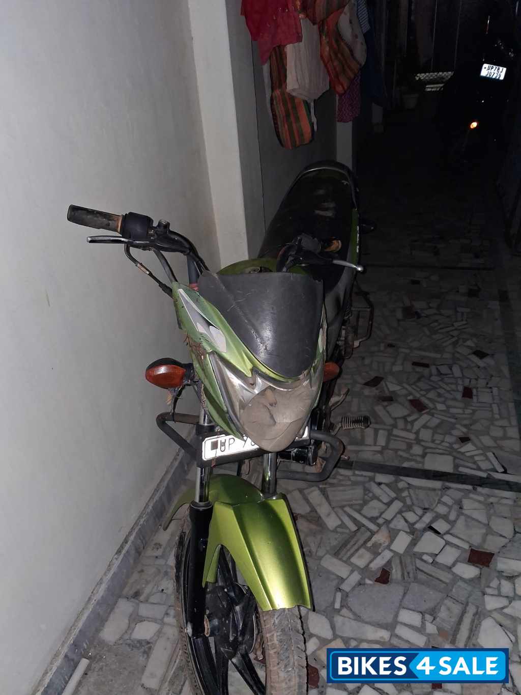 Green Suzuki Hayate EP