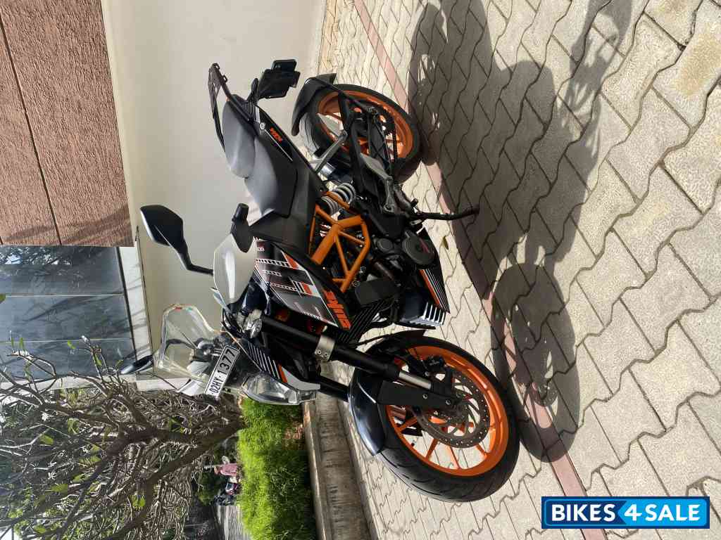 KTM Duke 390