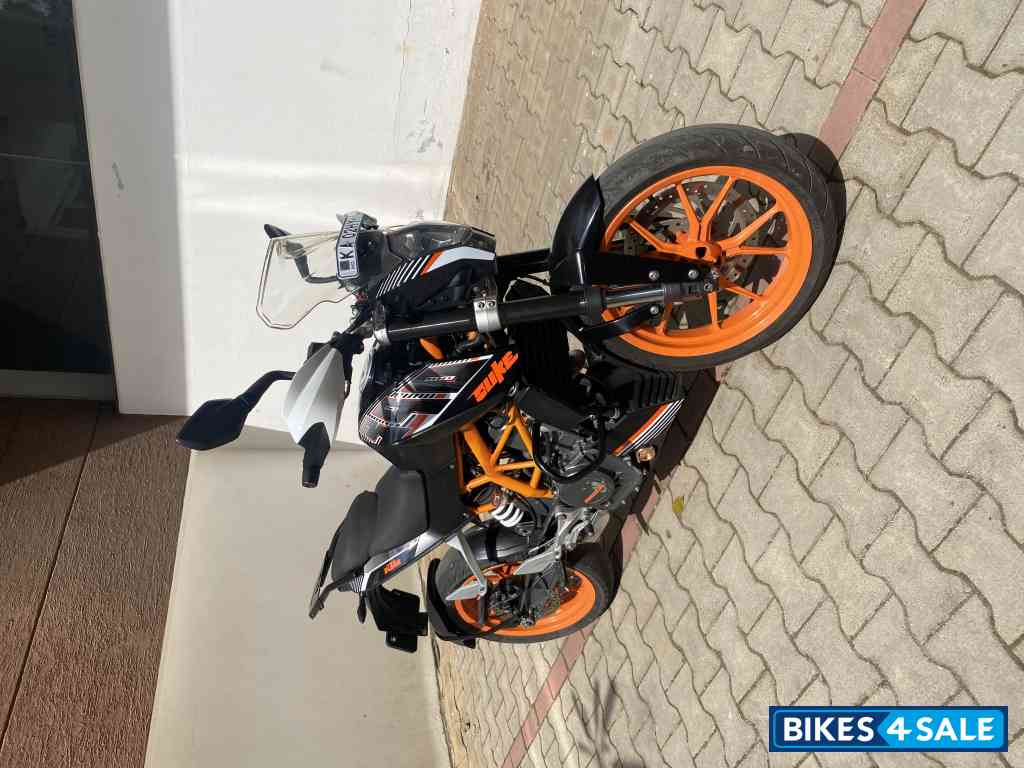 KTM Duke 390