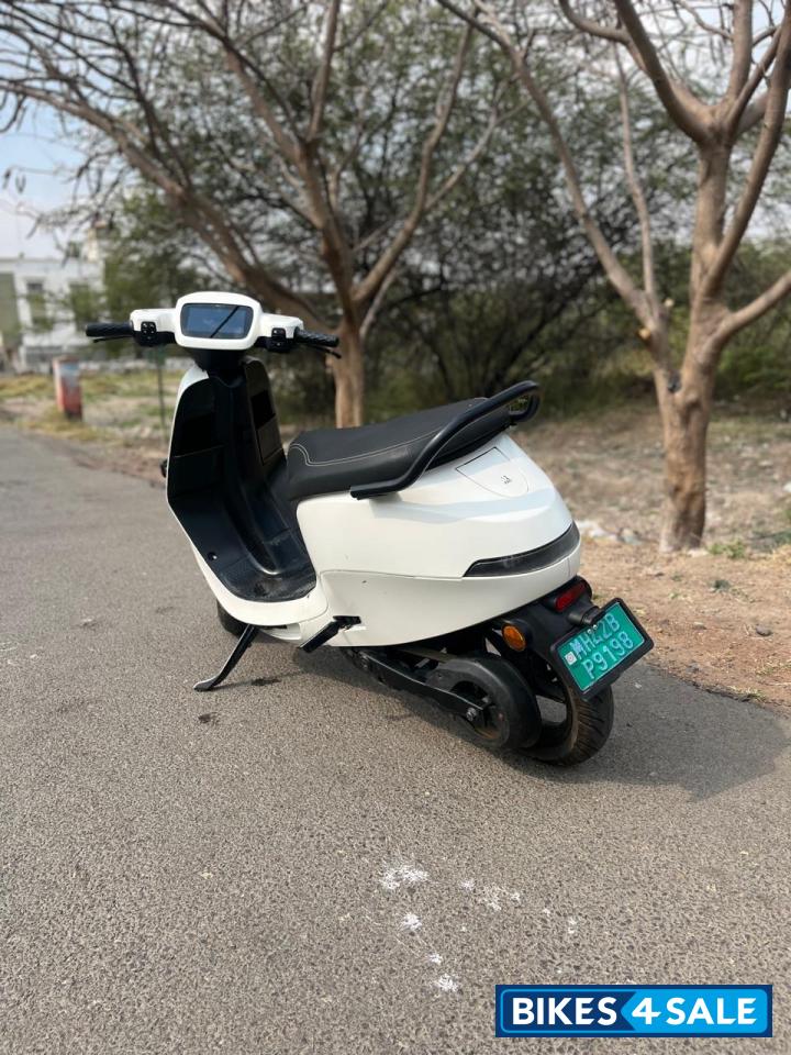 White Ola S1 Pro White Ola S1 Pro