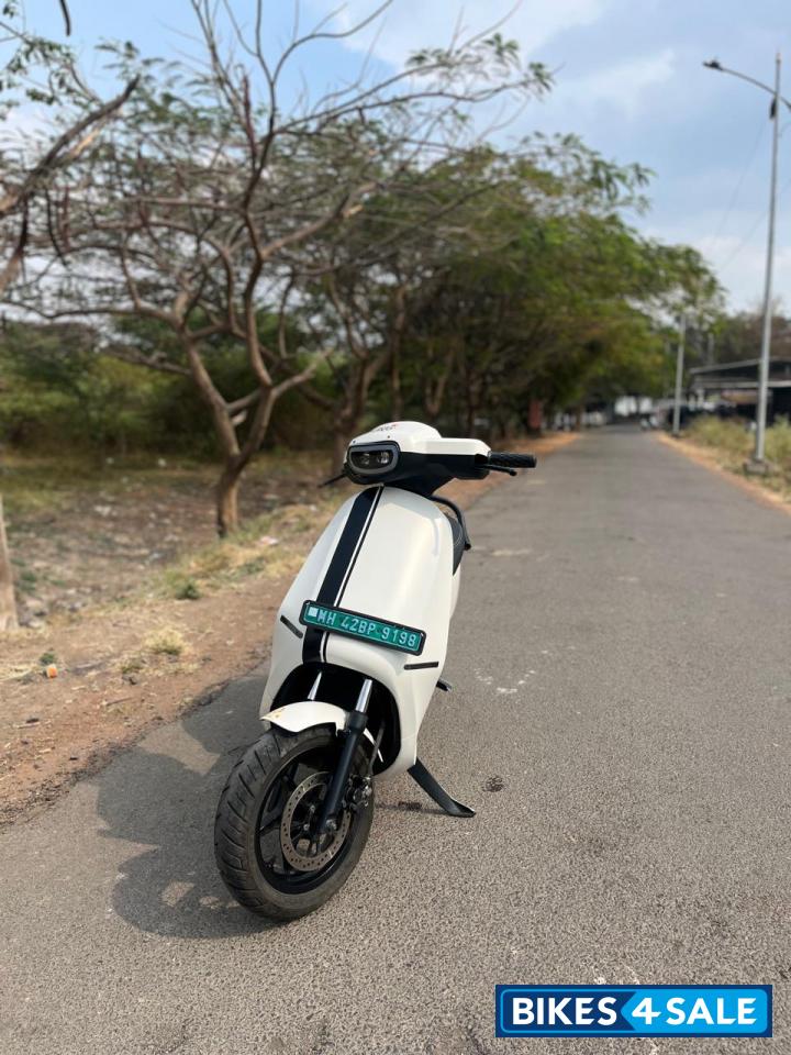 White Ola S1 Pro White Ola S1 Pro