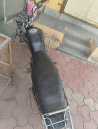 Bajaj Caliber Chroma