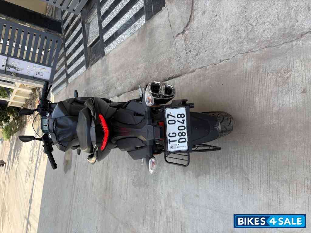 Suzuki Gixxer SF 250