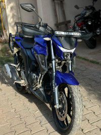 Blue Yamaha FZ 25 BS6