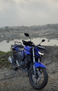 Blue Yamaha FZ 25 BS6