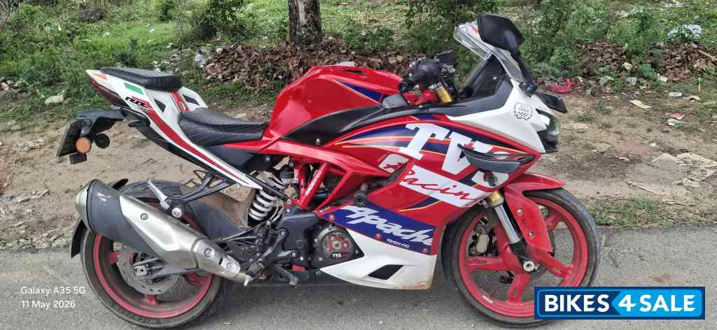 Race Replica TVS Apache RR 310 2024 Race Replica TVS Apache RR 310 2024