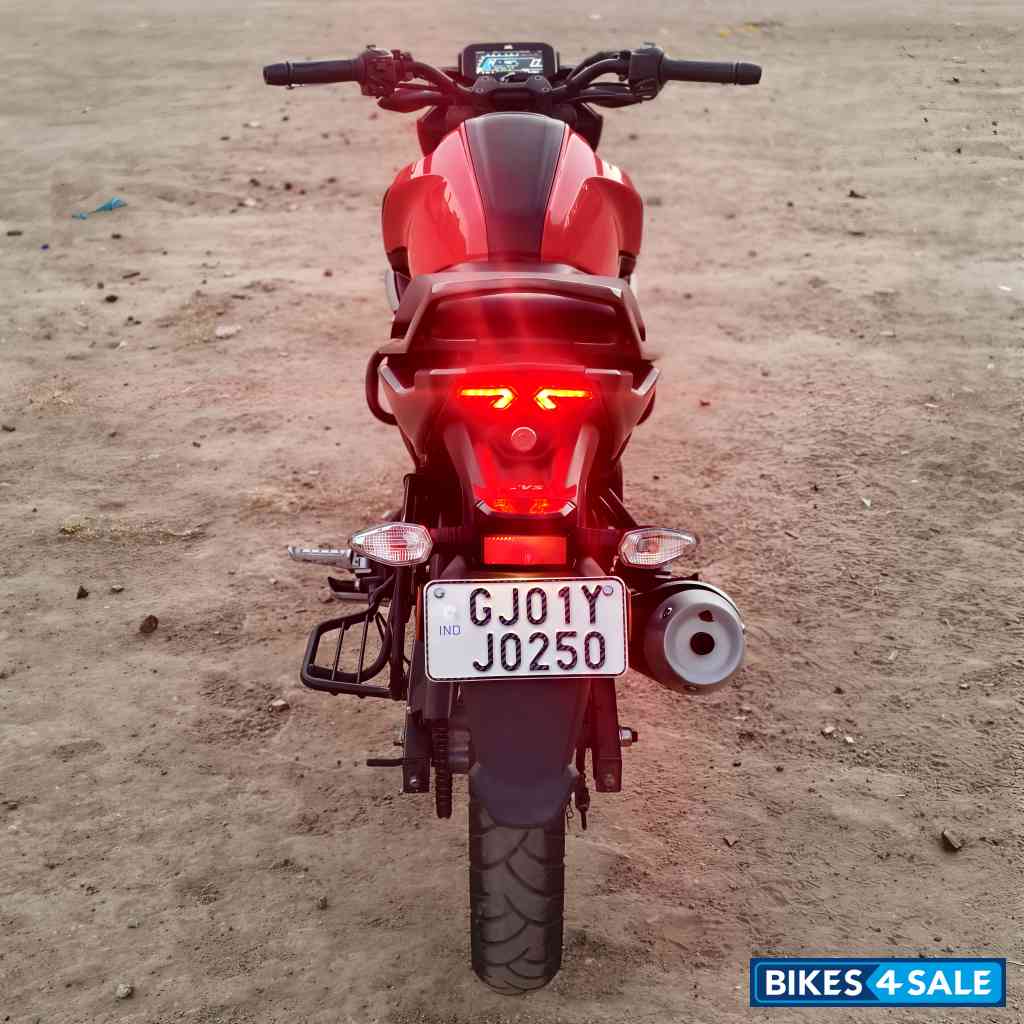 TVS Raider Single Seat TVS Raider Single Seat