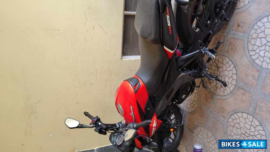 Bajaj Pulsar NS 125
