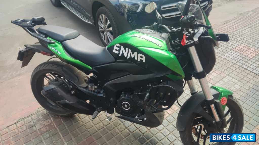 Bajaj Dominar 400