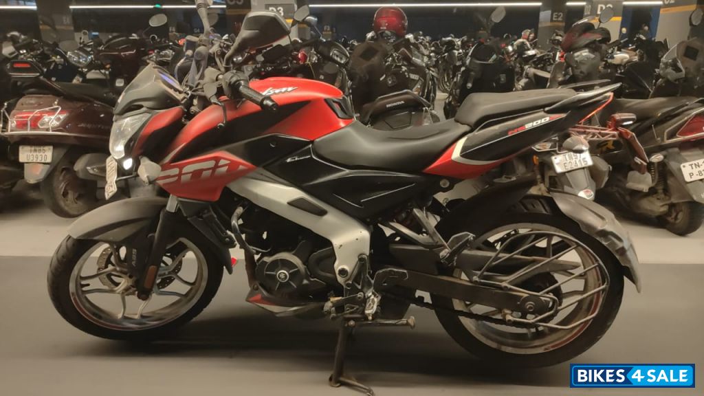 Bajaj Pulsar NS 200 BS6
