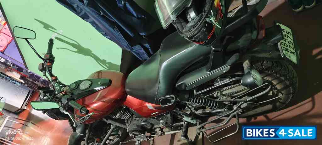 Red - Black Bajaj Avenger Street 160 BS6