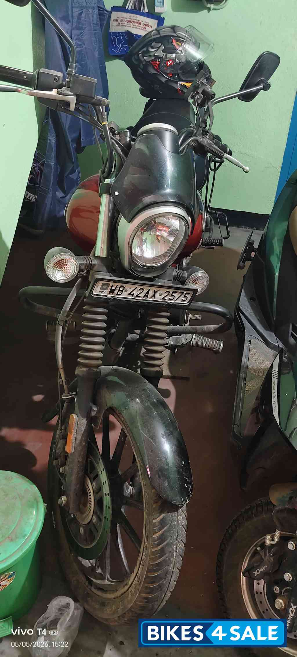 Red - Black Bajaj Avenger Street 160 BS6
