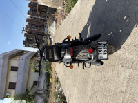 Yezdi Roadster 2025