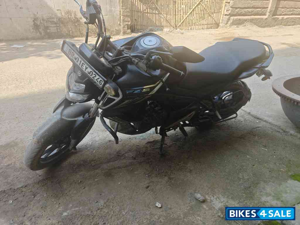 Yamaha FZ-S FI V2