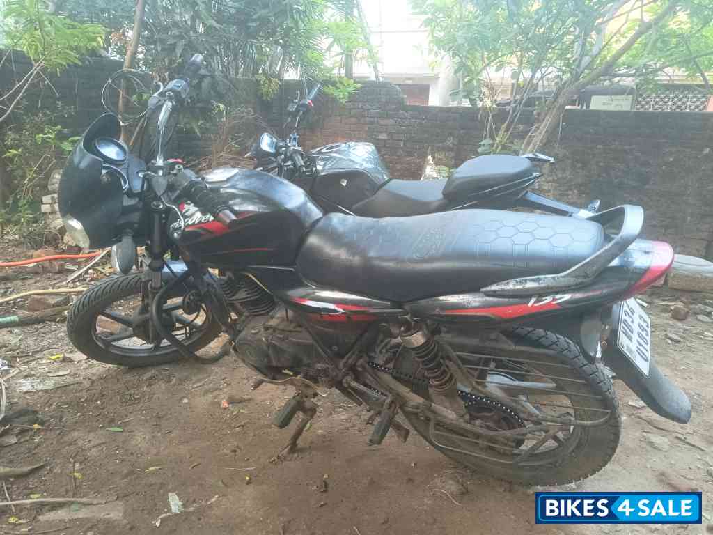 Bajaj Discover DTSi 135