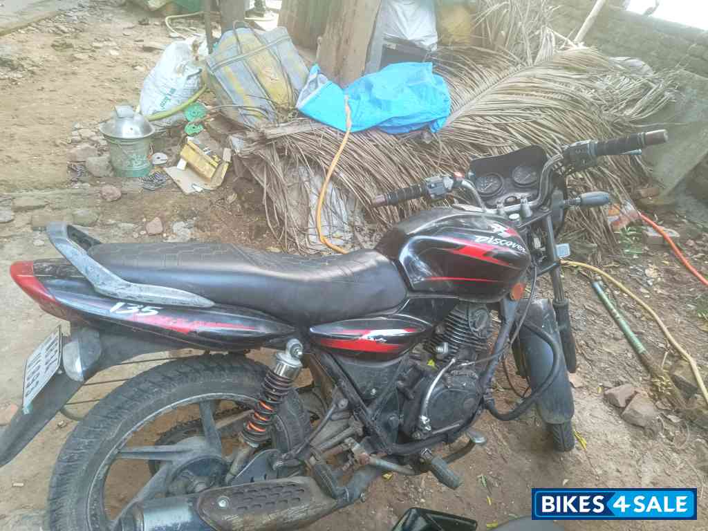 Bajaj Discover DTSi 135
