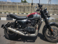 Yezdi Scrambler Dual Tone 2023 Model