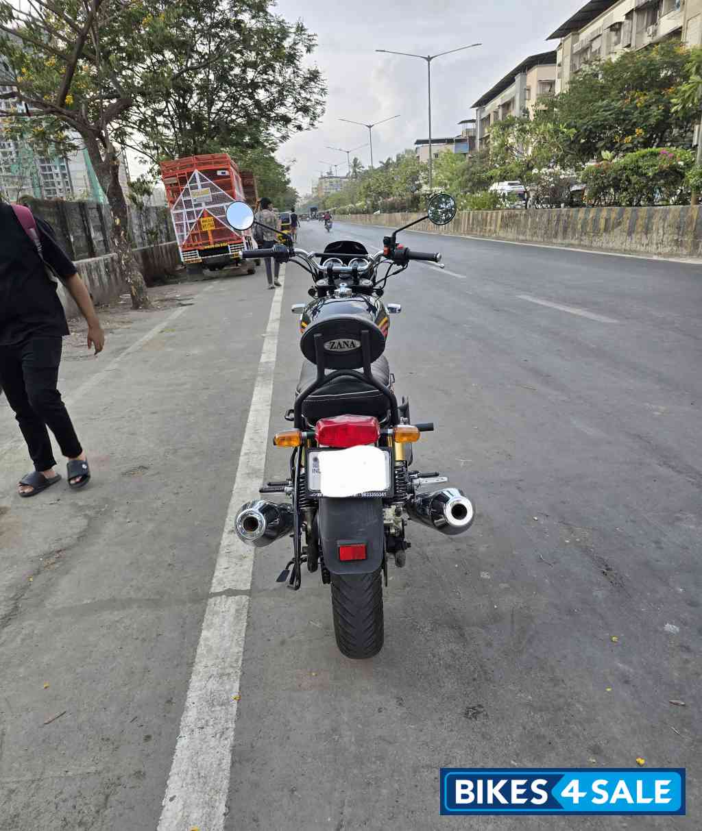 Royal Enfield Interceptor 650 Twin