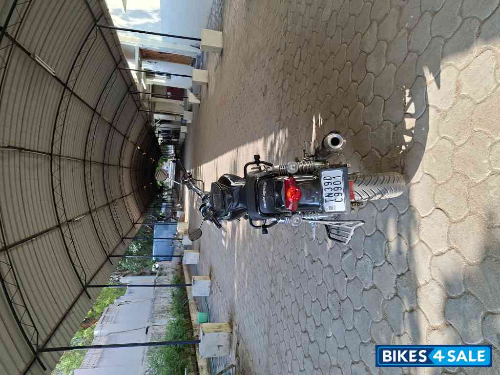 Black Honda Hness CB350 DLX Pro