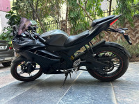 Matte Black Yamaha YZF R15 V2