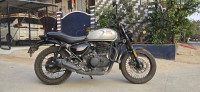 Royal Enfield Hunter 350 Retro