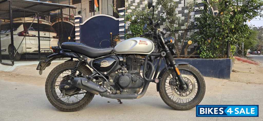Royal Enfield Hunter 350 Retro