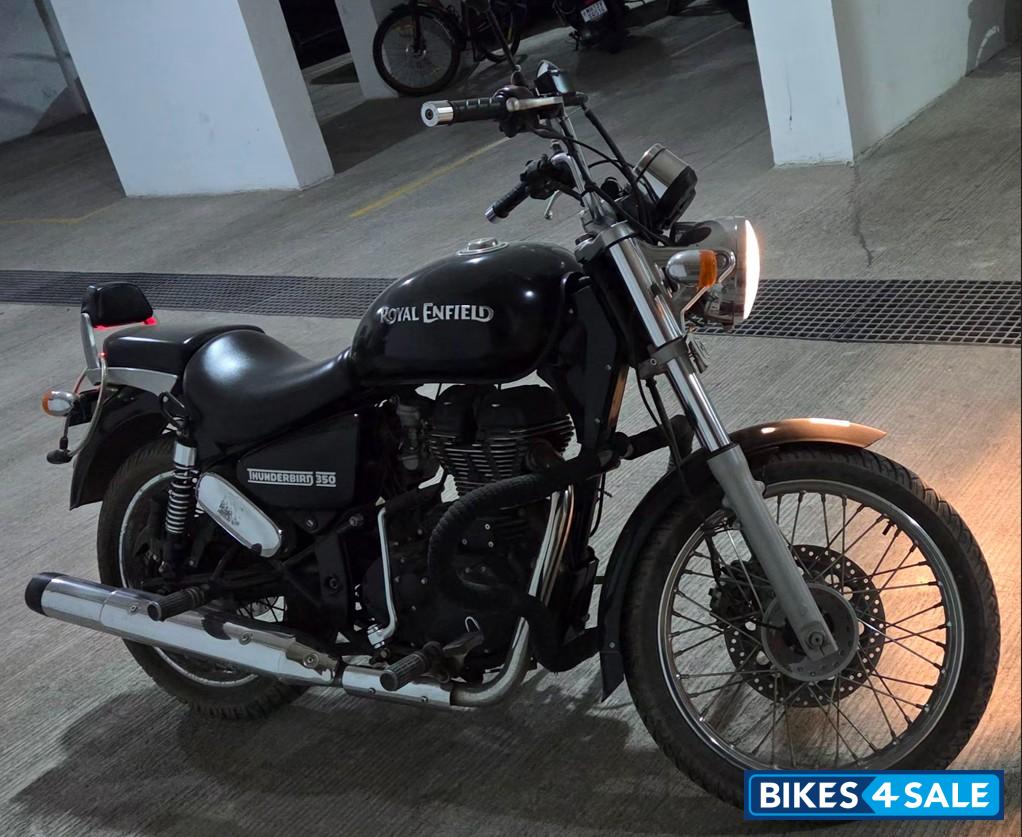 Stone Royal Enfield Thunderbird 350