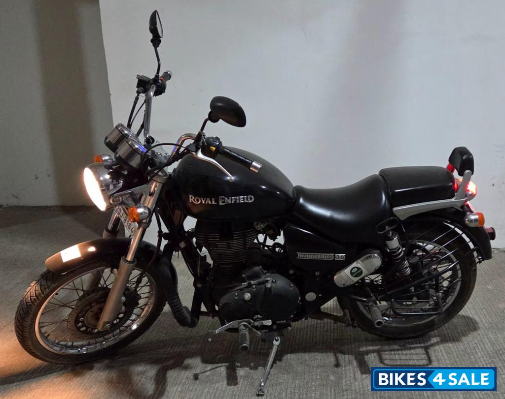 Stone Royal Enfield Thunderbird 350