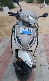 White Limited Edition Honda Activa 5G Limited Edition