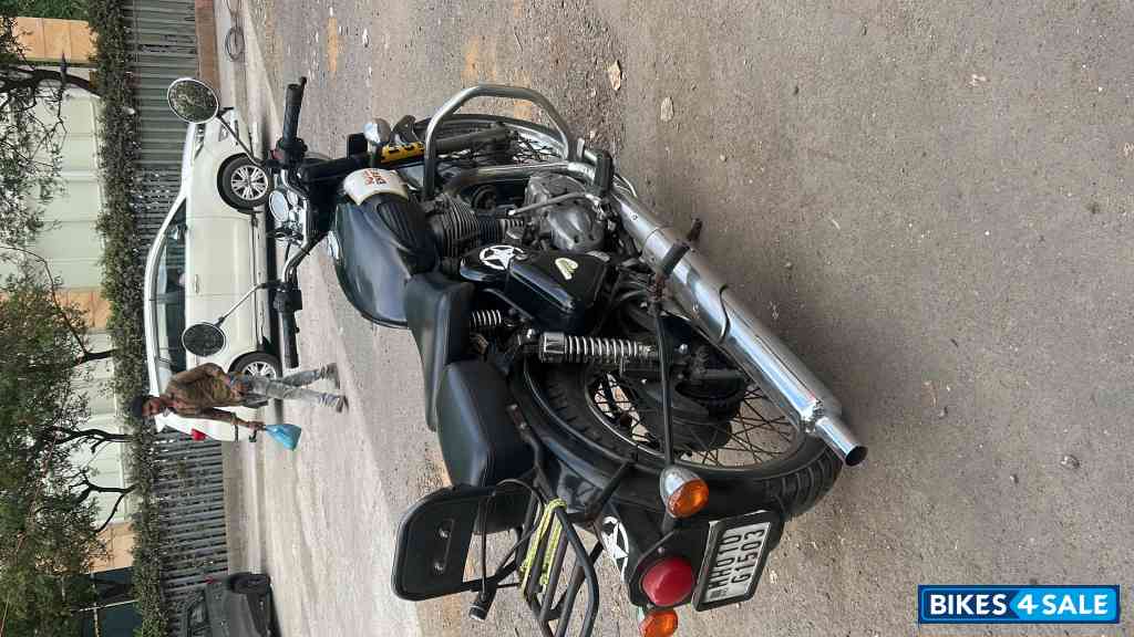 Royal Enfield Classic 350 Royal Enfield Classic 350