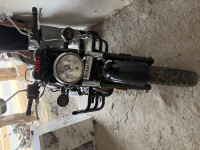 Black Benelli Imperiale 400 BS6