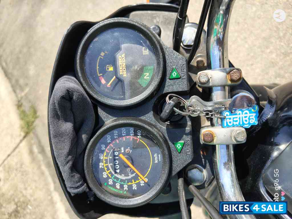 Black Hero Splendor