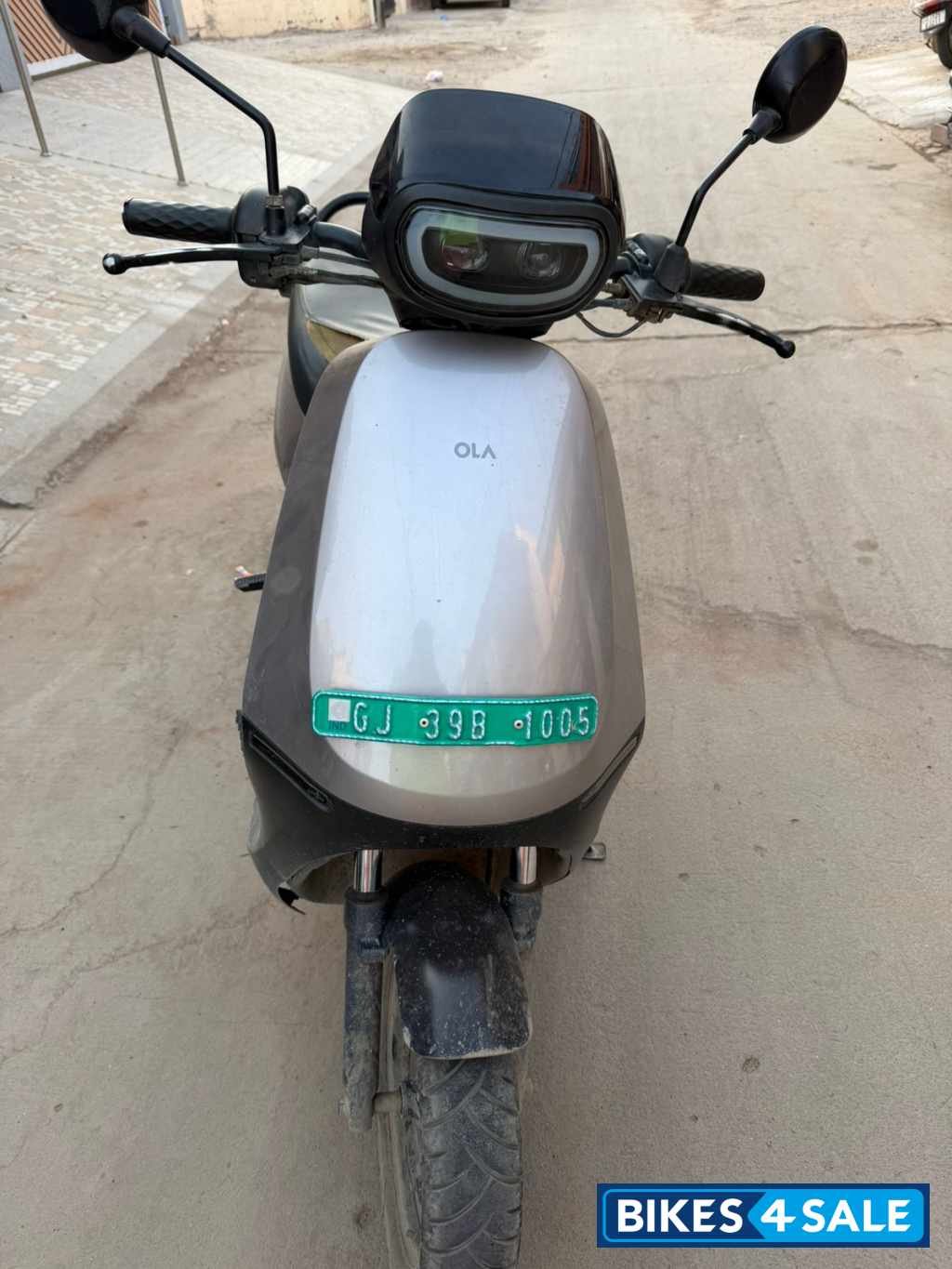 Grey Ola S1X