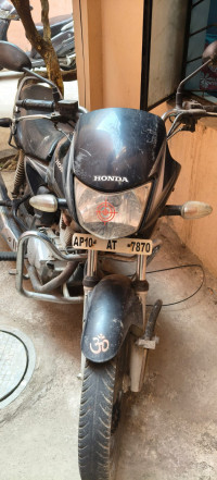 Black Honda Shine