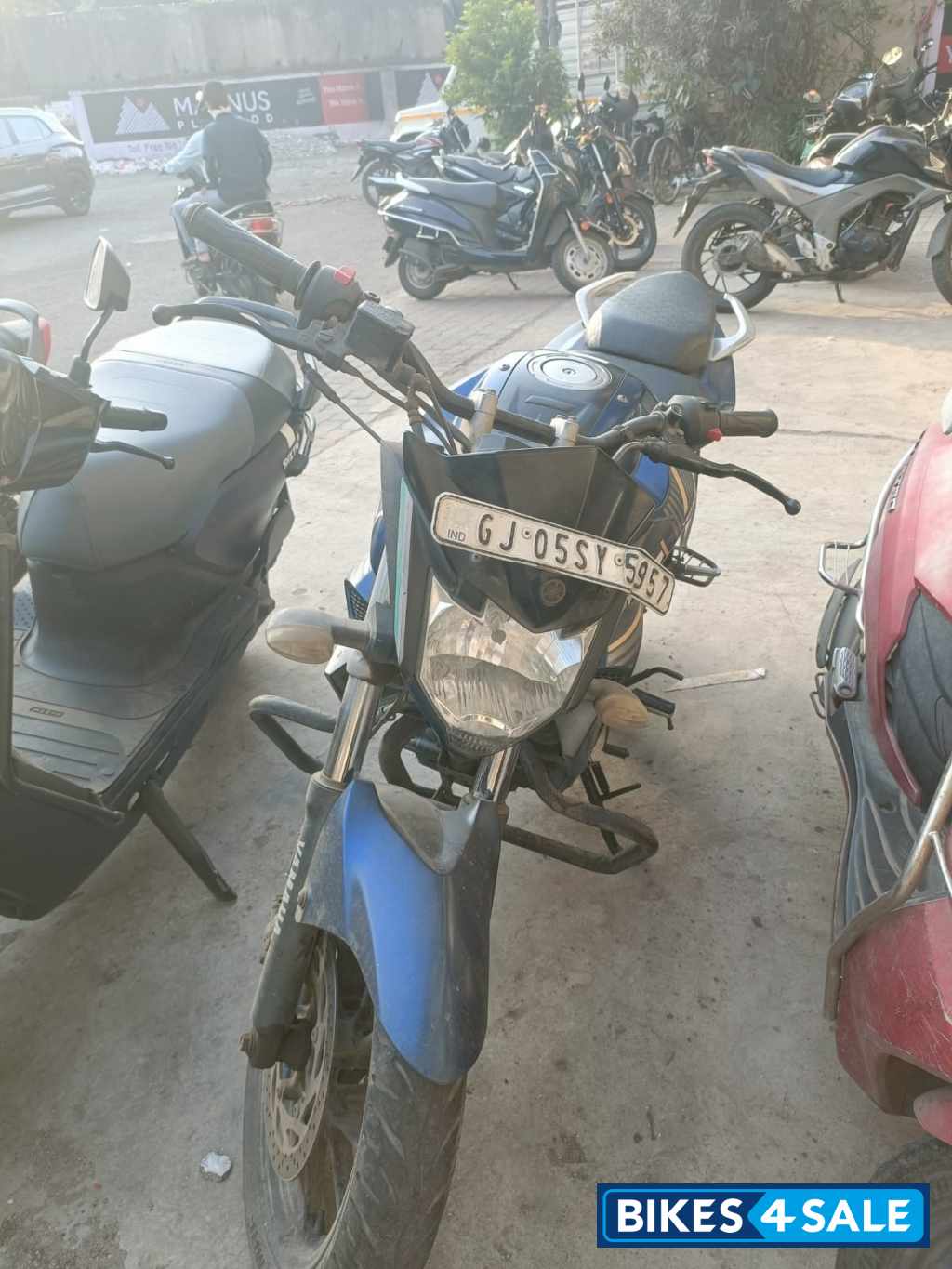 Yamaha FZ-S FI V2