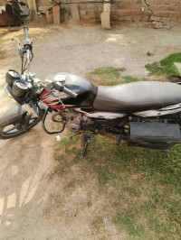 Bajaj Discover 100 DTS-Si
